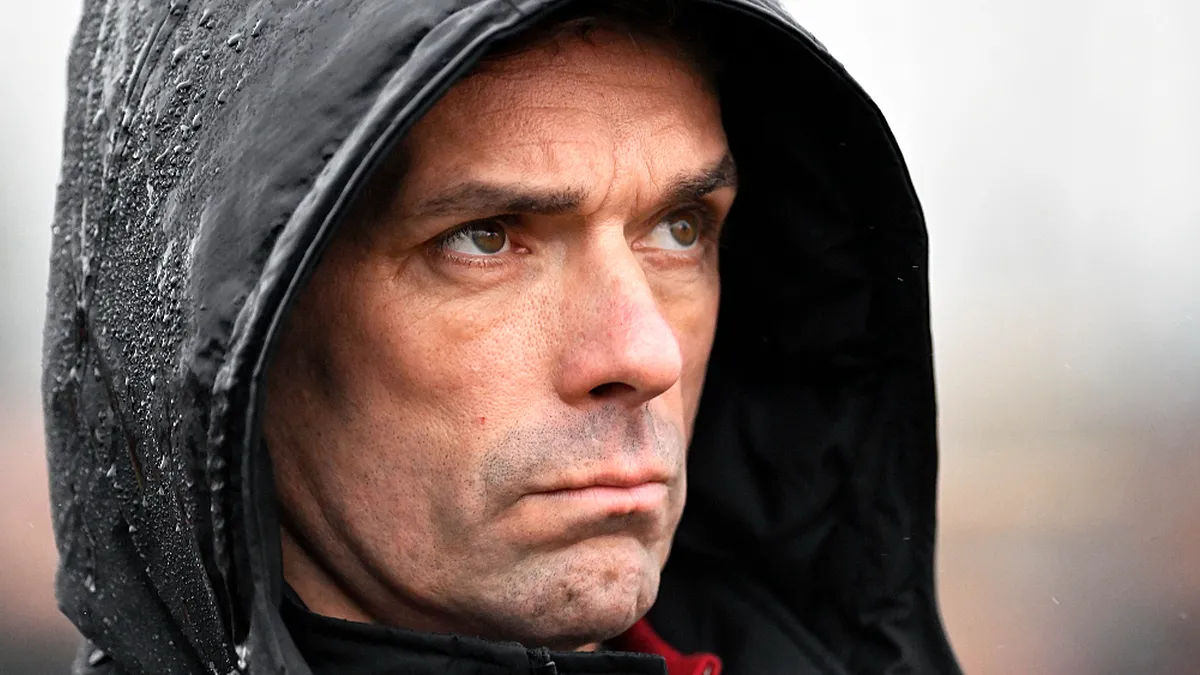 Roodhoofts: Frustration & Content Writer vs. VA