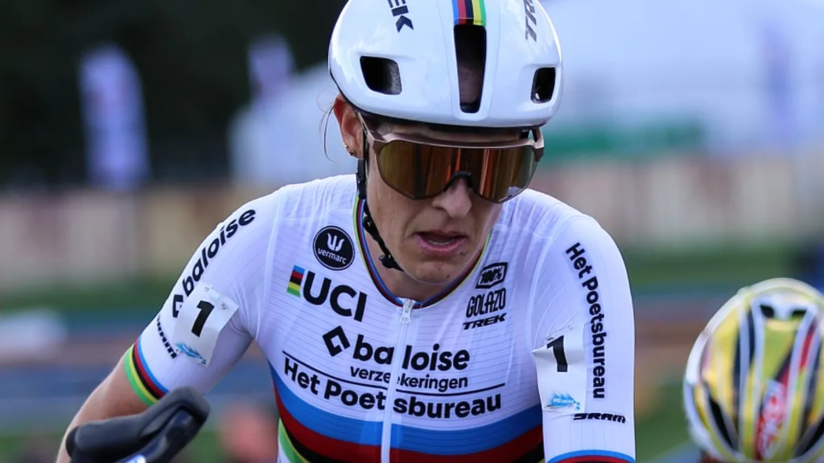 Lucinda Brand extends podium streak as Fem van Empel makes strong return