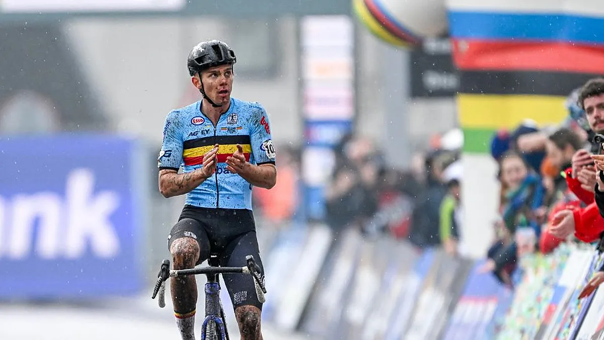 Thibau Nys ervaart kortstondige paniek voor start Koppenbergcross