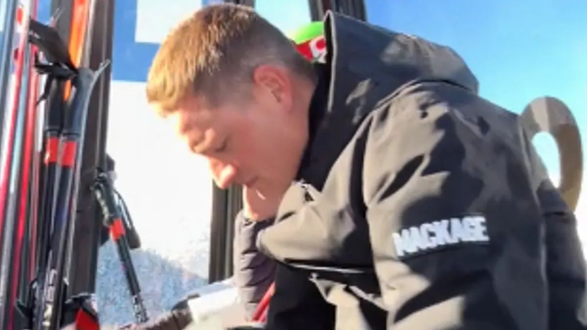 Van der Poel: Pushy Fan Causes Skilift Discomfort