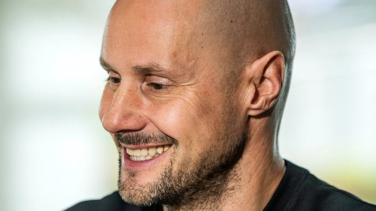 Boonen Critiques Van Aert’s Risky Strategy: A Content Writer’s Insight