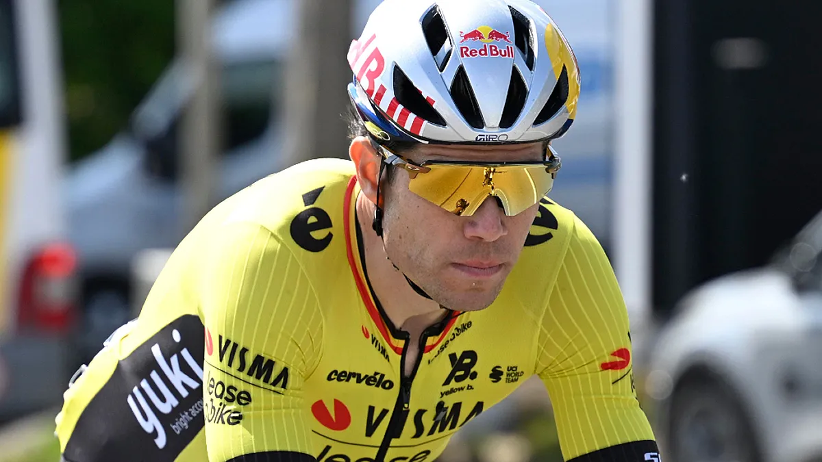 Wout van Aert: Live Broadcast Chaos