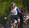 Eindelijk raak! Evenepoel wint Amstel in sprint tegen Skjelmose