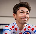 Martinez haalt woede van peloton op hals: "Diskwalificeren!"