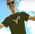 Pogacar schittert als… rapper: 