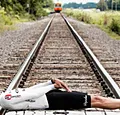 TUSSENSPRINT: ex-prof met twijfelachtige stunt, Albert verrast Alderweireld