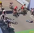 Urska Zigart (vriendin Pogacar) met spoed afgevoerd na akelige crash
