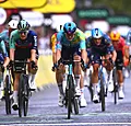 Mathieu van der Poel houdt aanval nét lang genoeg vol en wint slotrit in Parijs!