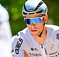 Schokkend incident in Tour: Belgische renner omver gereden door auto