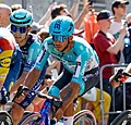 Ophef in Giro: renner meteen uit koers gezet na kopstoot in volle sprint