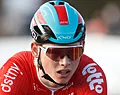 Widar valt hard in Giro Next Gen, Novák soleert naar ritzege