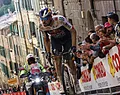 Denz redt meubelen voor ploeg Roglic in Giro