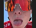TUSSENSPRINT: vervelend incident Vollering, Van Aert met monsterrit