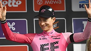 Van Aert-beul maakt snode plannen bekend