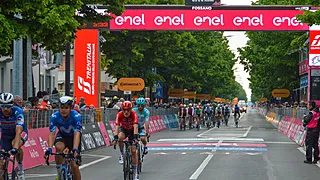 Flinke klap: Belgische kijkers krijgen uppercut voor de Giro
