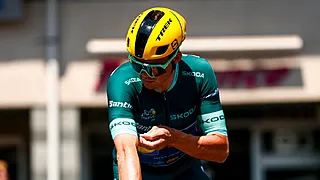 Groene trui Pedersen is vol verbazing en zet Philipsen op zijn plek