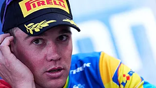 Pedersen is het beu en haalt snoeihard uit: "Het is verschrikkelijk!"