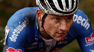 Van der Poel hakt crossknoop door: "Fiets blijft op stal"