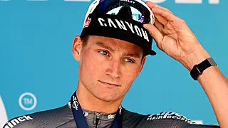Alpecin in zwaar weer: 'Grote zorgen voor Van der Poel'