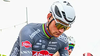 Van der Poel komt meteen met stevig statement na eerste rit