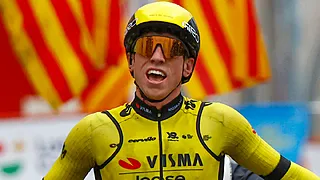 Explosief wonderkind bedreigt Van Aerts heerschappij