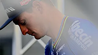 Van der Poel laat fans opschrikken: rugklachten spelen terug op