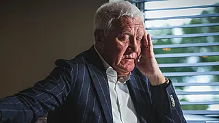 Lefevere ziet het te bont worden bij Pogacar: "Onaanvaardbaar"