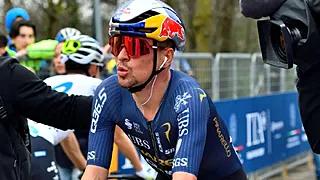 Pidcock haakt plots af voor grote klassieker