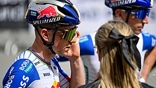 Evenepoel over de rooie na mokerslag: "Moesten hem kalmeren"
