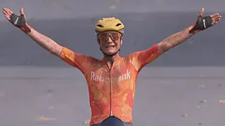 Marianne Vos in tranen na gouden triomf op WK Gravel