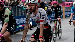 Renner van Lidl-Trek kent oorzaak van massale valpartij in Giro