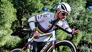 Van der Poel moet iets bekennen na cross in Maasmechelen