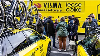Visma-LaB doet Nederlandse harten opnieuw bloeden