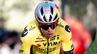 'Handen in het haar': Van Aert begint voorjaar met valse noot