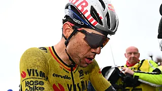 Van Aert prijst zich gelukkig: "Het redde zijn arm"