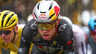 Iconisch: Sponsor zet Wout van Aert letterlijk in de verf