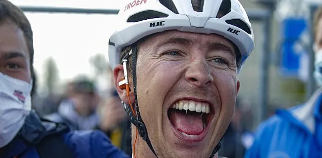 Cosnefroy vloert Van Aert en andere toppers in Québec