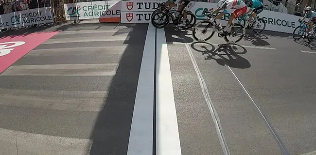 Meteen fotofinish in Abruzzo! Zanoncello wint opener in Italië