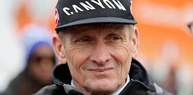 Vader Adrie ziet Mathieu van der Poel benadeeld worden: 