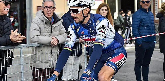 Dit riep Alaphilippe naar Van Aert na wegwerpgebaar in Tirreno-Adriatico