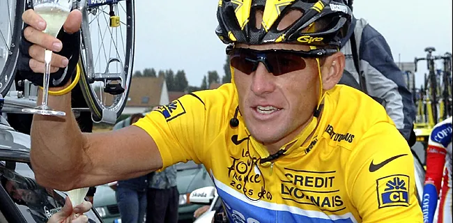 Concurrent boort Armstrong de grond in na serieuze manipulatie