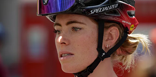 Demi Vollering knalt geschiedenisboeken in met Giro-winst