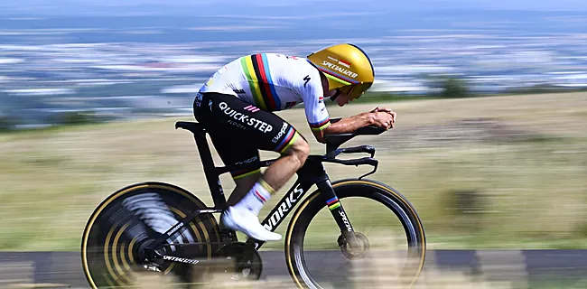Evenepoel knalt naar 1000e Quick-Step zege in tijdrit Dauphiné