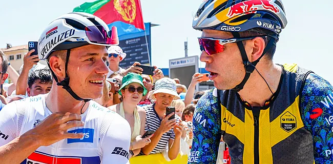 TUSSENSPRINT: Evenepoel grapt met Van Aert, stuntman Del Grosso