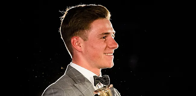 Evenepoel moet amateurrenner van zich afhouden tijdens training