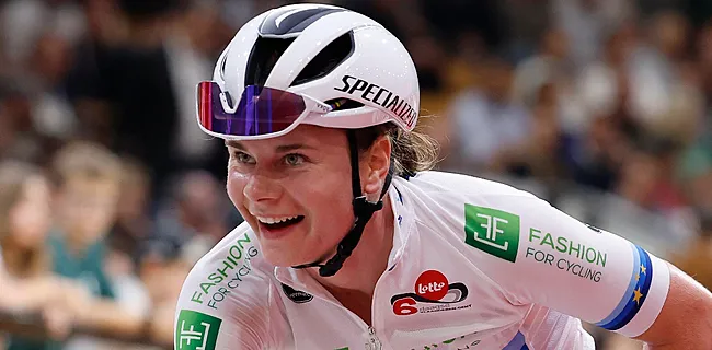 Wat een diva! Lotte Kopecky zet ‘t Kuipke in lichterlaaie
