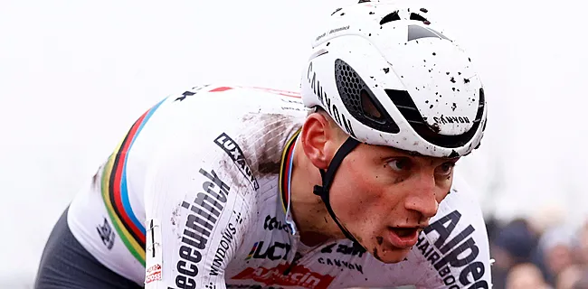 Mathieu van der Poel draagt voortaan dit bijzonder duur object met zich mee