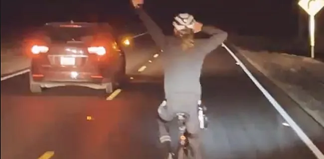 Avonturier Matthieu Bonne breekt waanzinnig wereldrecord op fiets