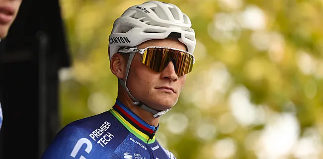 Peloton kijkt met verbazing naar Van der Poel