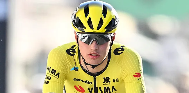 Gefrustreerde Kooij tikt Wout van Aert op de vingers